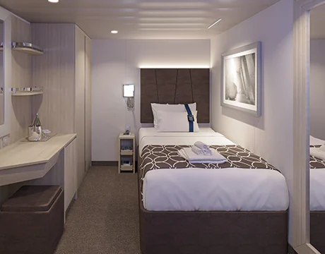 IS スタジオ内側キャビン